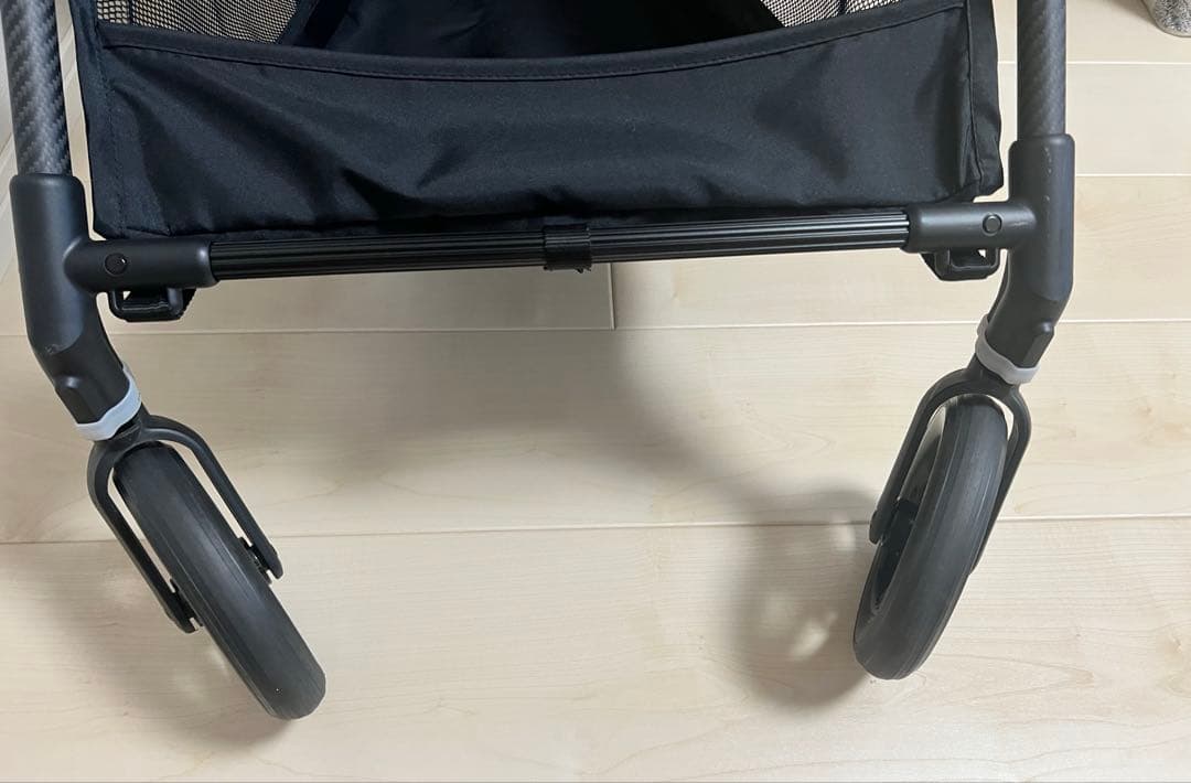 サイベックス　メリオカーボン　2024 cybex MELIO ブラック　美品
