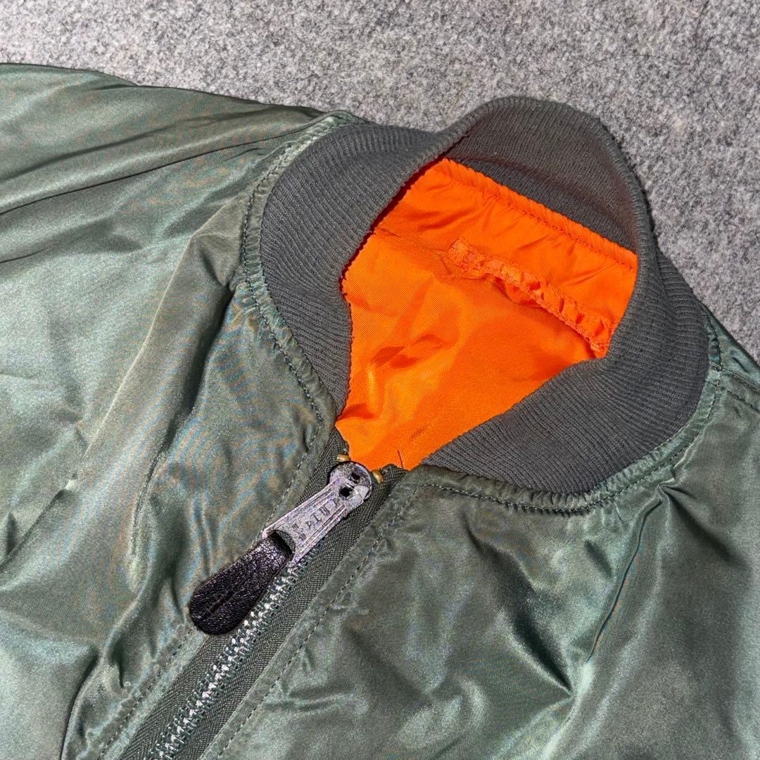【USA製90s】【極美品✨️】ALPHA INDUSTRIE ma-1 カーキ