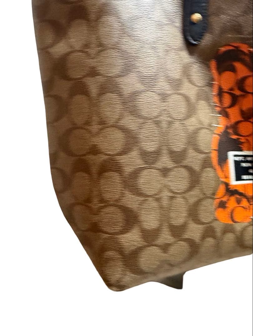ほぼ新品，COACH コーチ シグネチャー トートバッグ ストーリーパッチ