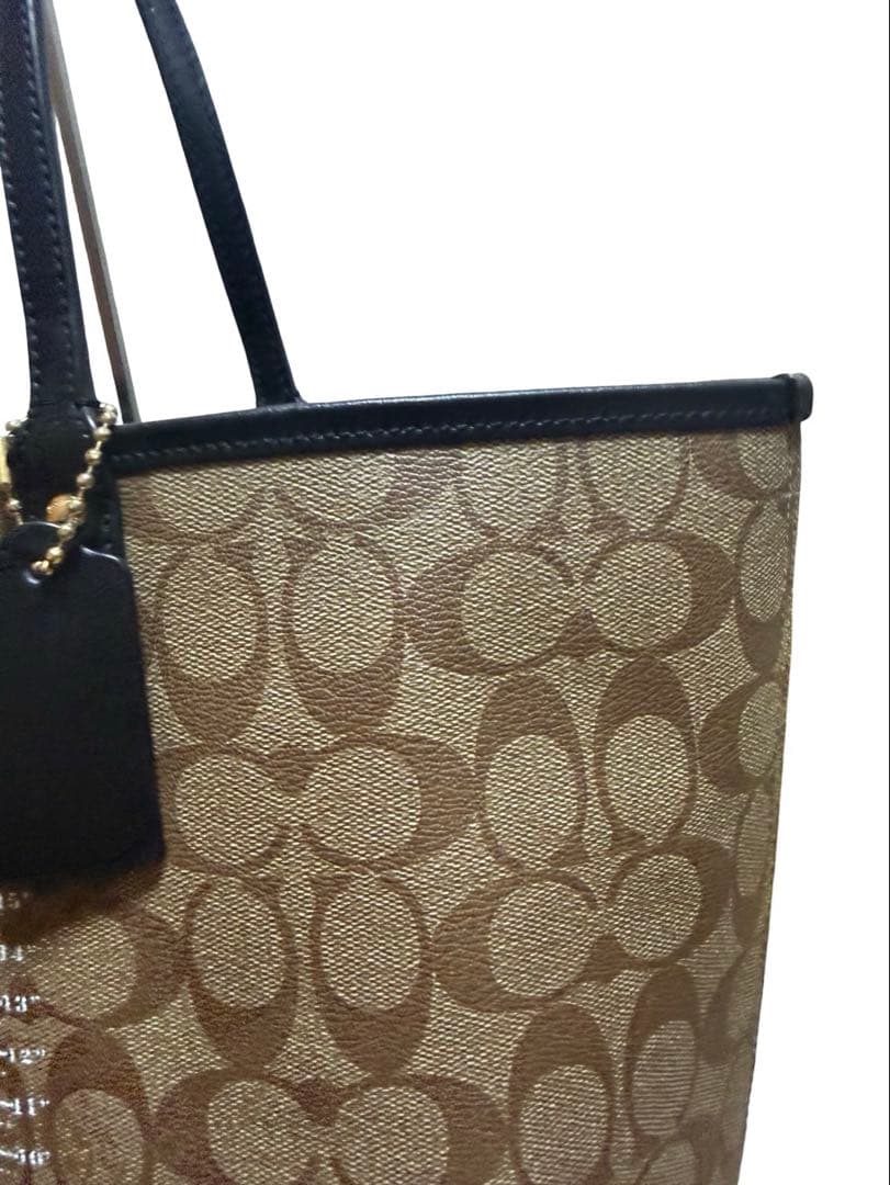 ほぼ新品，COACH コーチ シグネチャー トートバッグ ストーリーパッチ