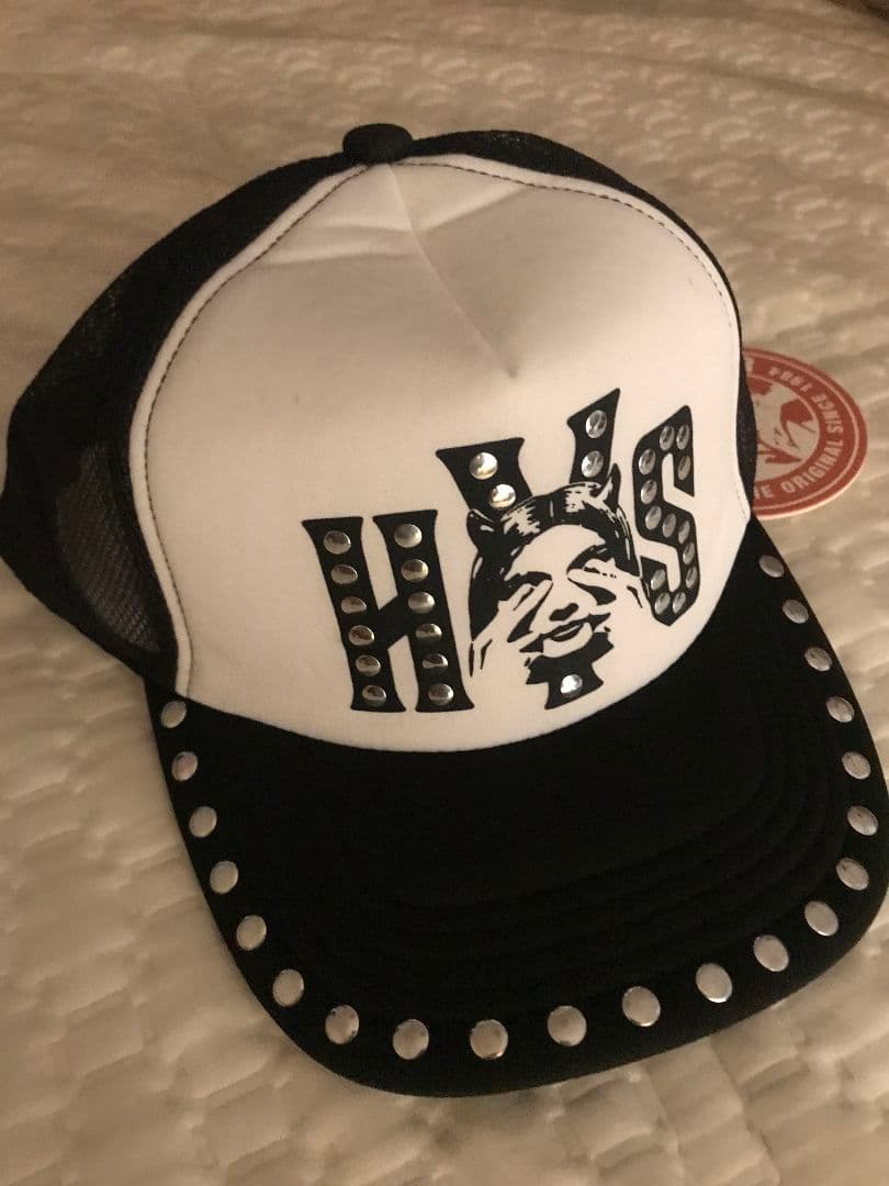 新品- タグ付き ヒステリックグラマー　スタッズメッシュキャップ 111