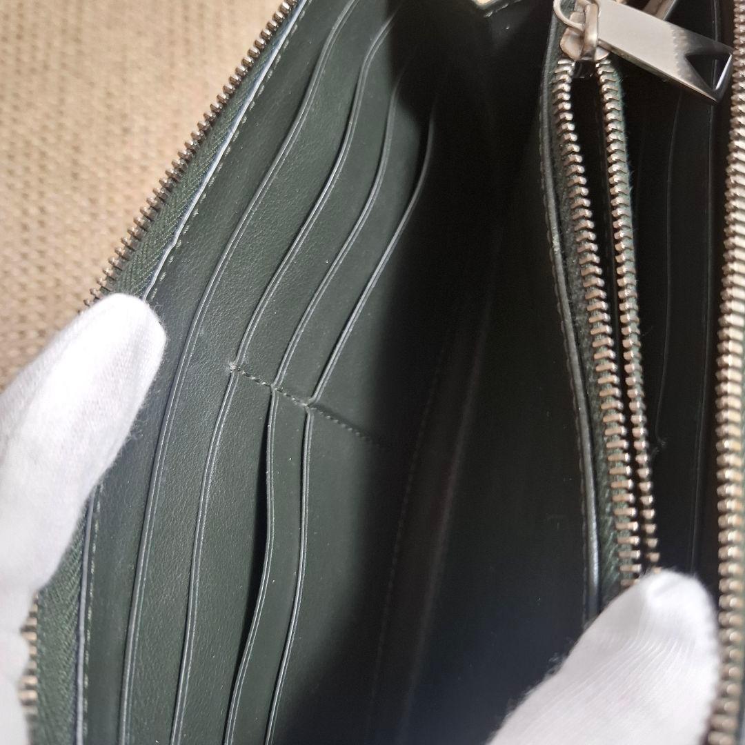 BOTTEGA VENETA 長財布レザー ラウンドファスナー 緑ファスナー破損