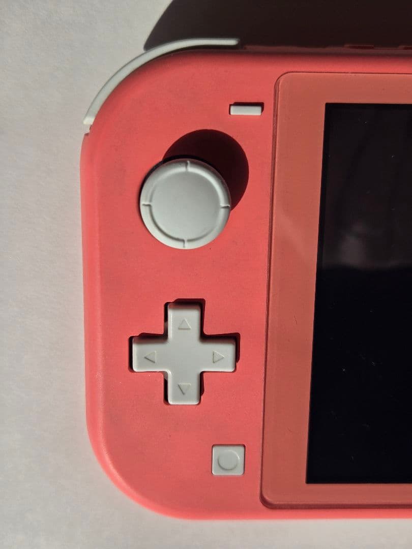 Nintendo Switch Lite コーラル（ケース・充電器付）
