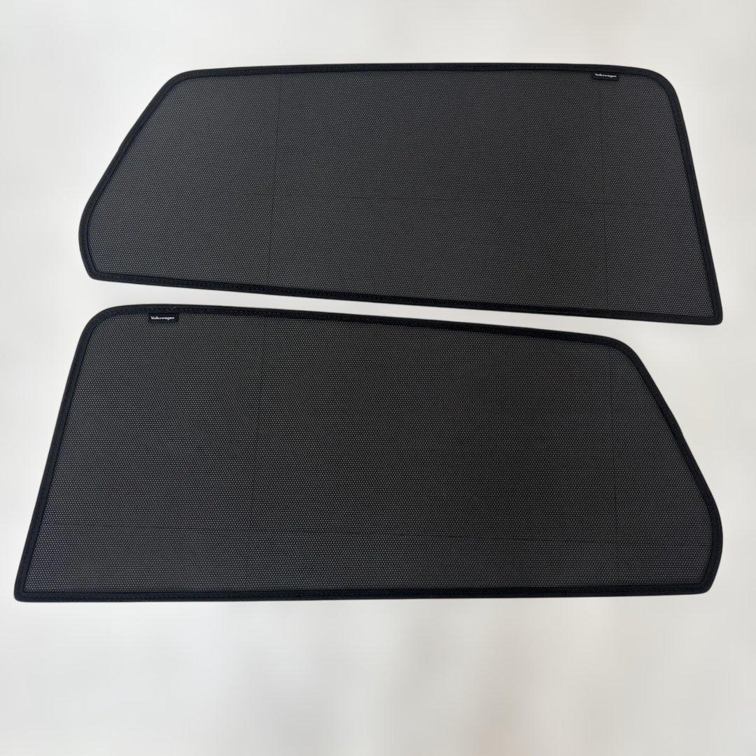 VW ゴルフ7 7.5用　純正リアサイドサンシェード
