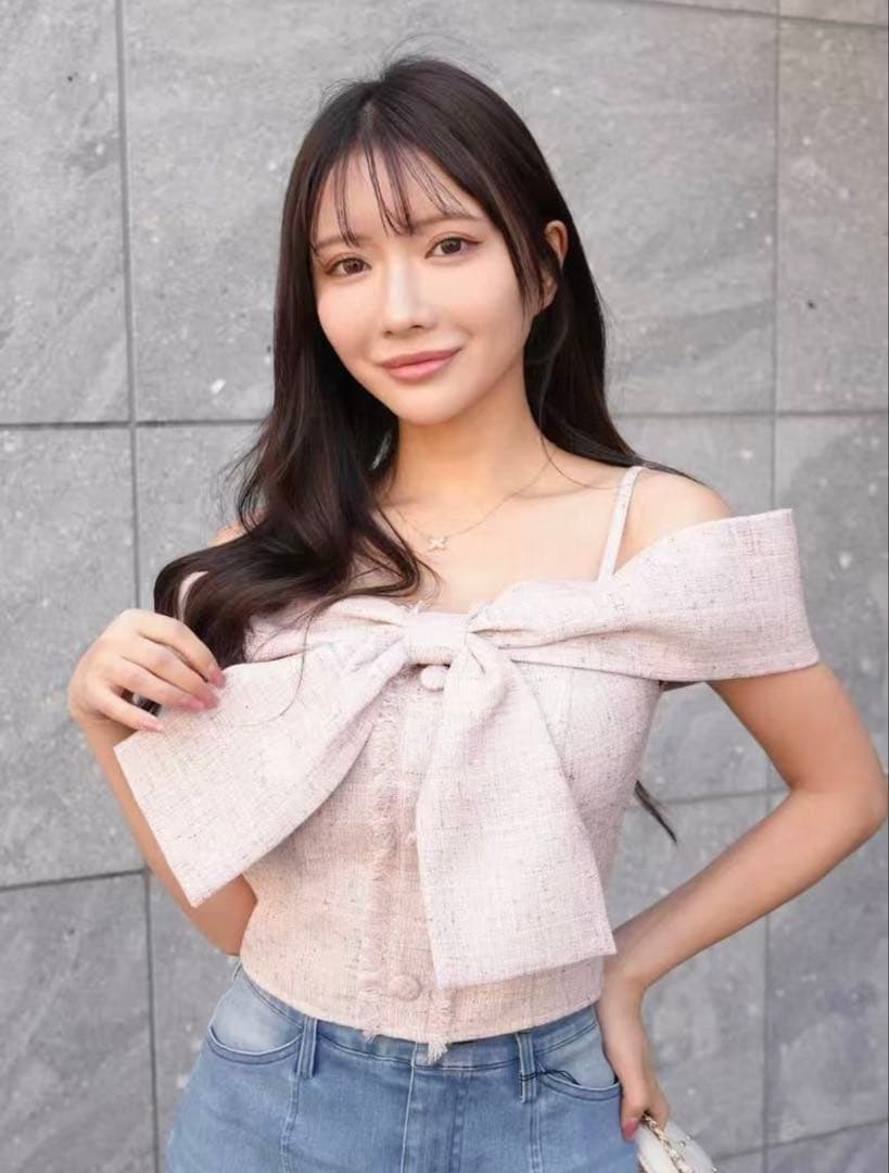 LIP SERVICE リップサービスツイードリボンオフショルトップス ピンク