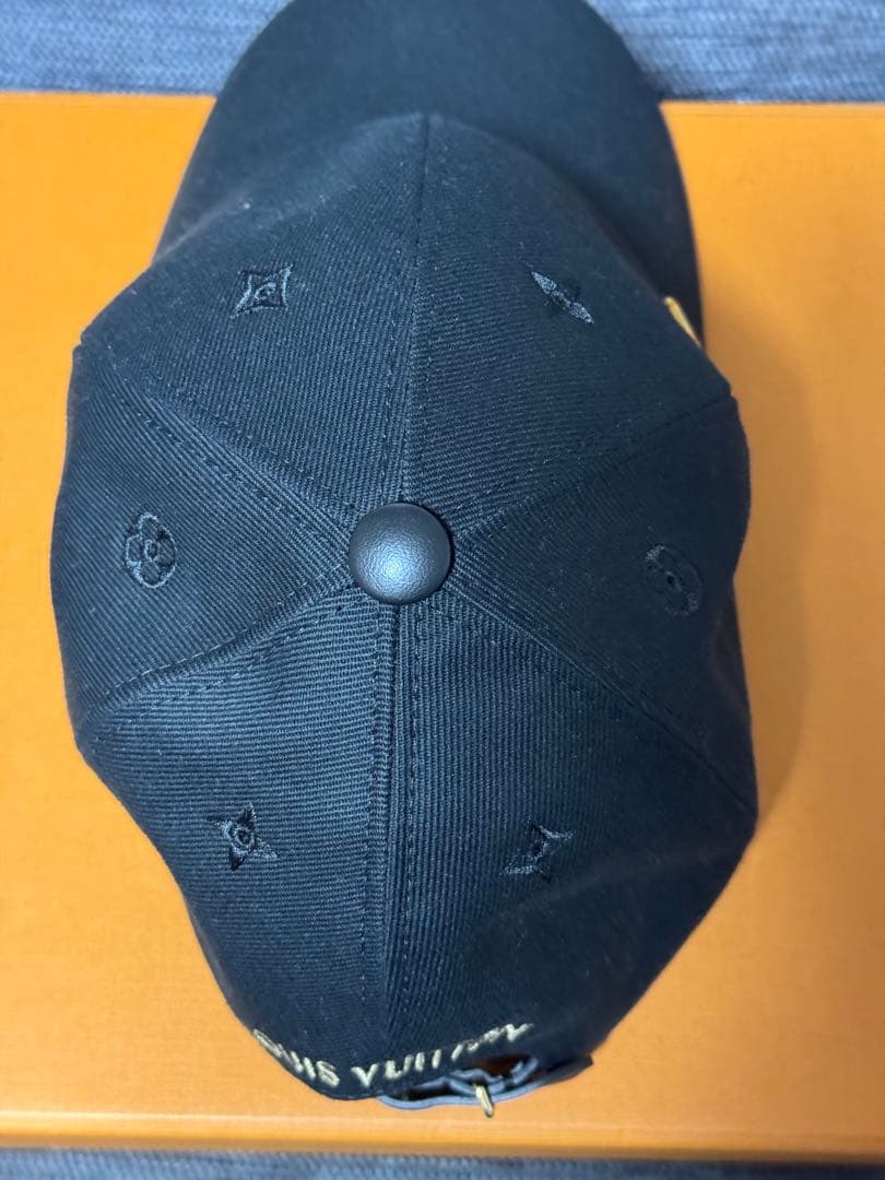 ルイヴィトン　キャップ・LV アイコニック　LOUIS VUITTON