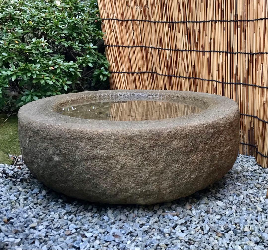 【天然自然石・水鉢・向鉢・蹲・茶庭露地庭鉢】庭石オブジェ置物ガーデニング造園