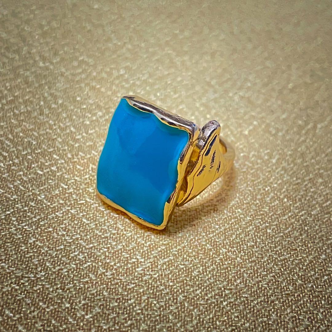 【特級呪物】曰く付き　占い師の指輪　蒼の導き　魅力　美貌　縁起物