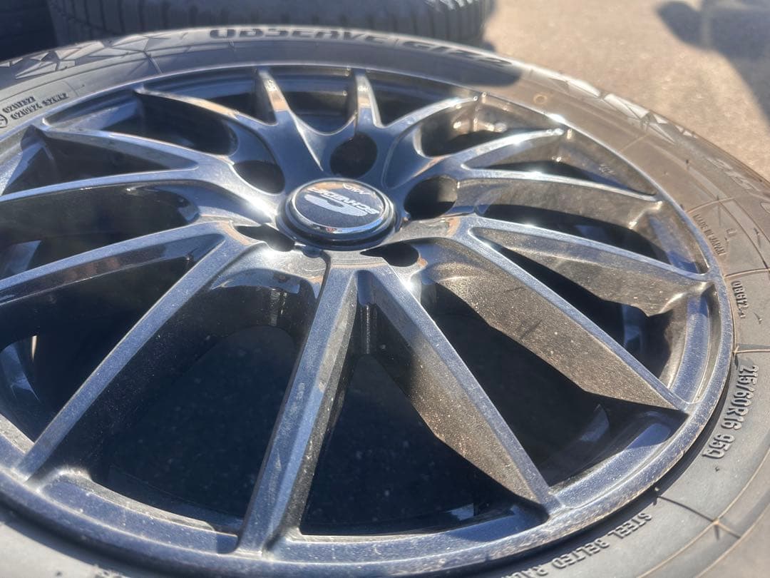 TOYOタイヤ　スタッドレス　ホイール付き4本セット　シュナイダー