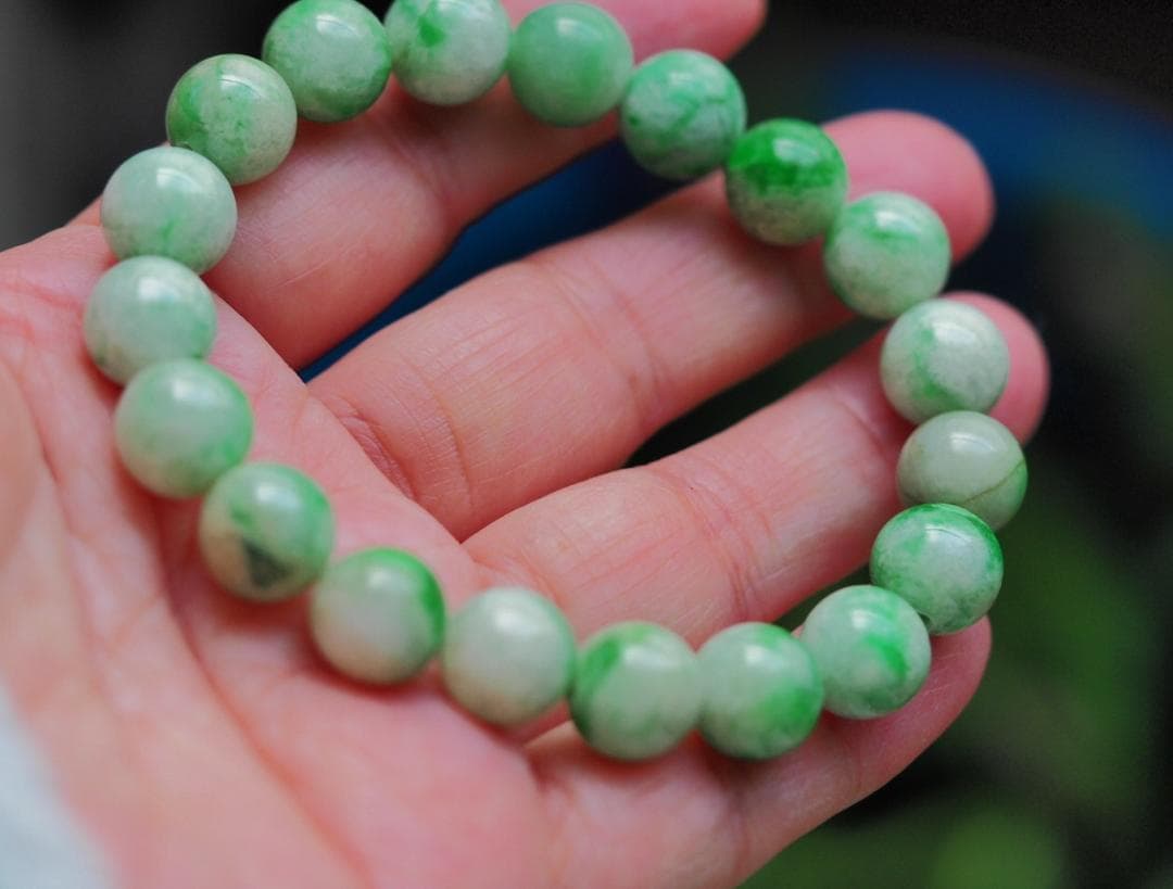 糸魚川翡翠　ブレスレット　天然無処理ヒスイ