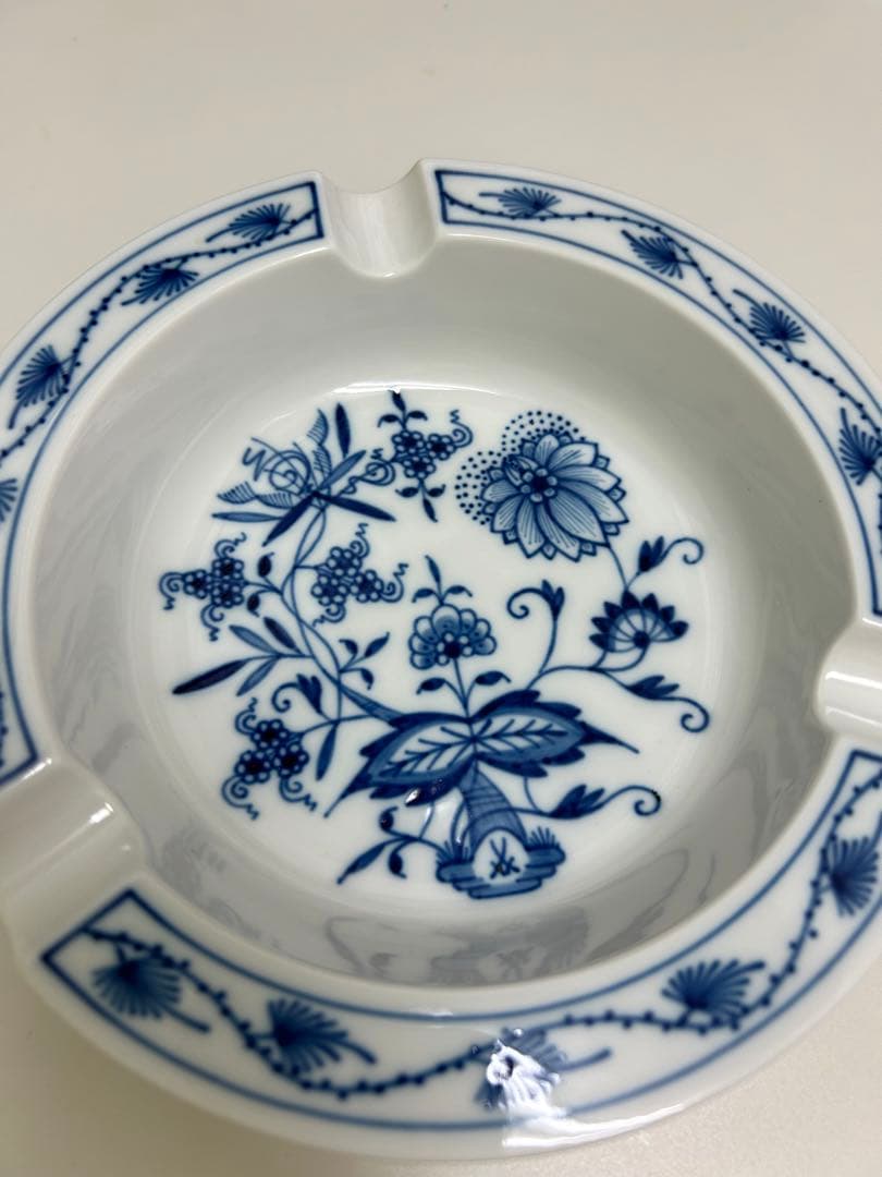 マイセン　ブルーオニオン　灰皿　直径約17㎝