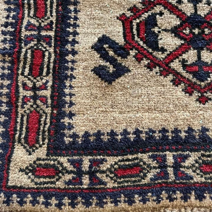 【新品未使用】アフガニスタン 絨毯 バローチ絨毯　ペルシャ