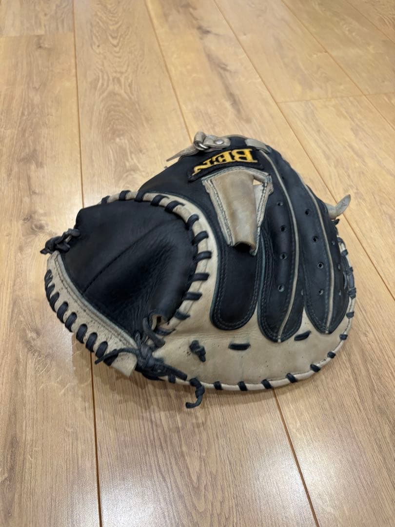 ベン一般キャッチャーミット！廃盤品！激レア！特殊ウェブ！