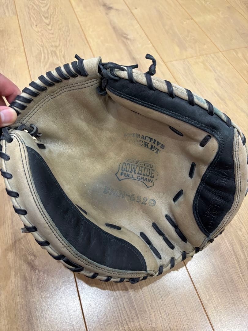 ベン一般キャッチャーミット！廃盤品！激レア！特殊ウェブ！