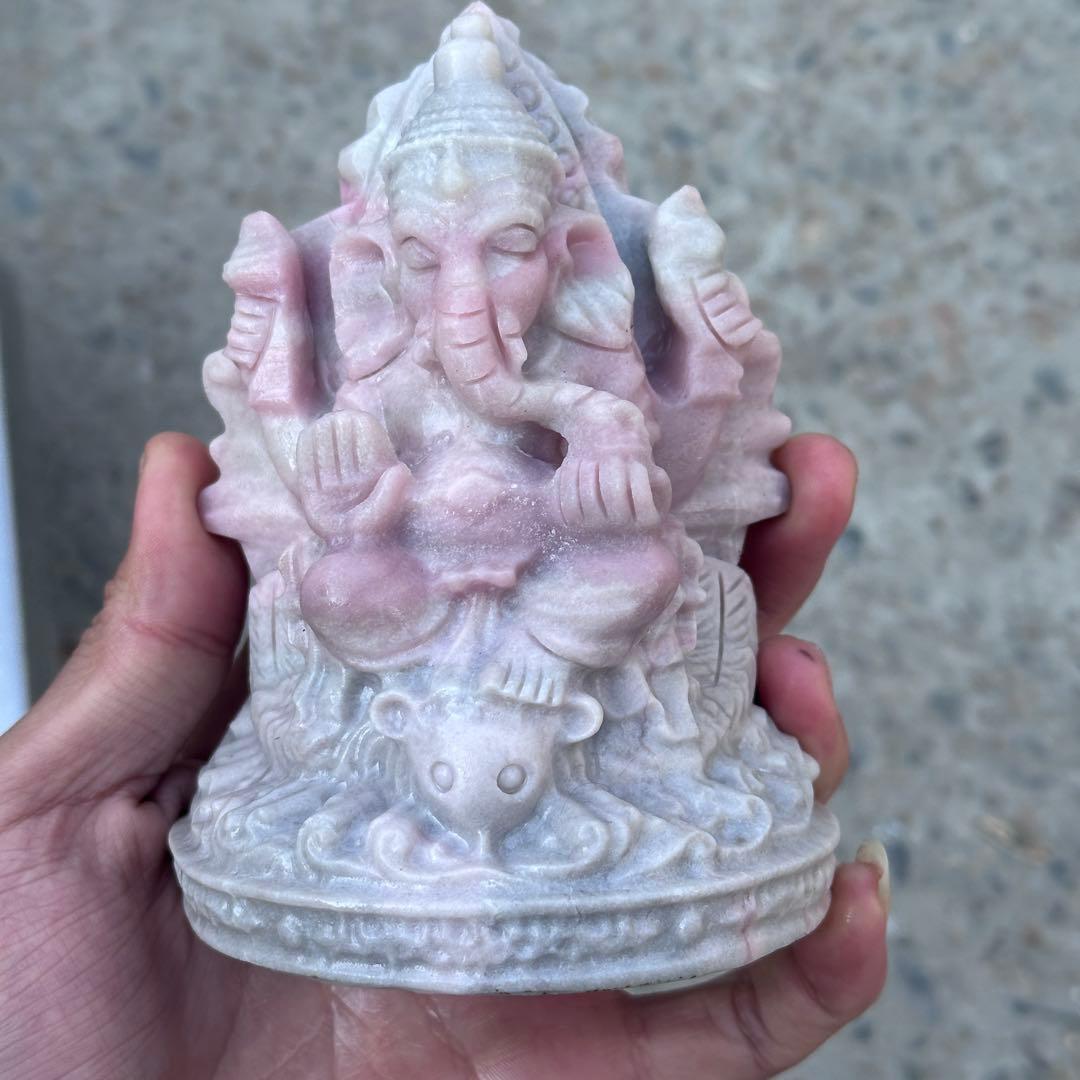 天然石ピンクオパールのガネーシャ　置物　ご購入前に在庫確認必要G.151