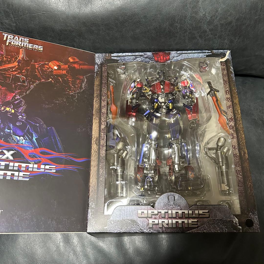 【週末限定値下げ】threezero オプティマスプライム　バンブルビー