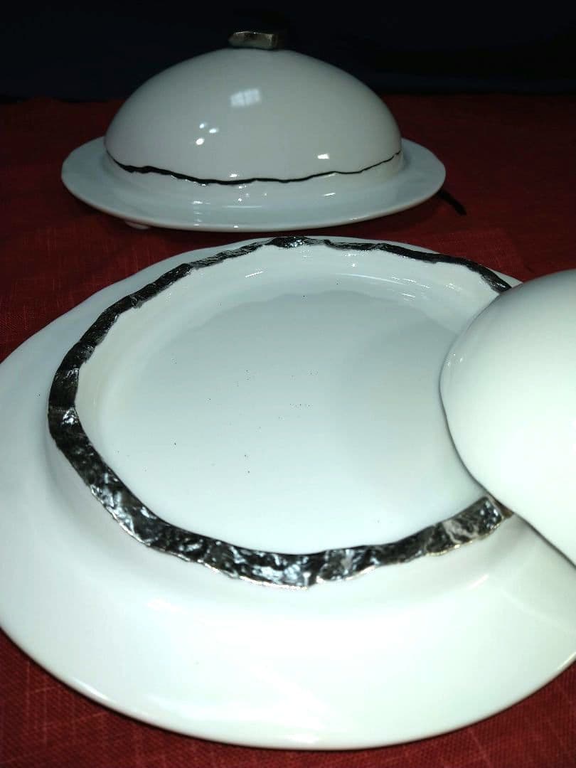 ♥高級レストラン・ホテル風・ディスプレ用⬛銀彩【蓋付きドーム型・デザイン３皿】