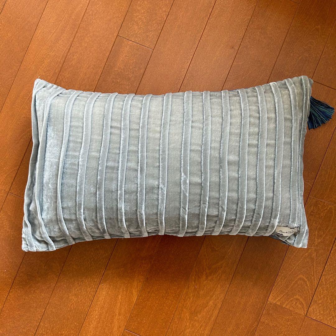 ブランドジュリエ　ベアトリスラヴェル　シルクベロアクッション　ウレス