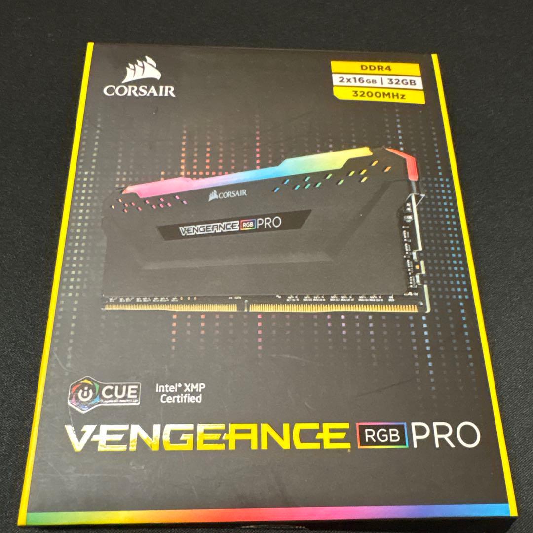 メモリー vengeance rgb pro(ddr4 16gb 3200Mhz x 2)