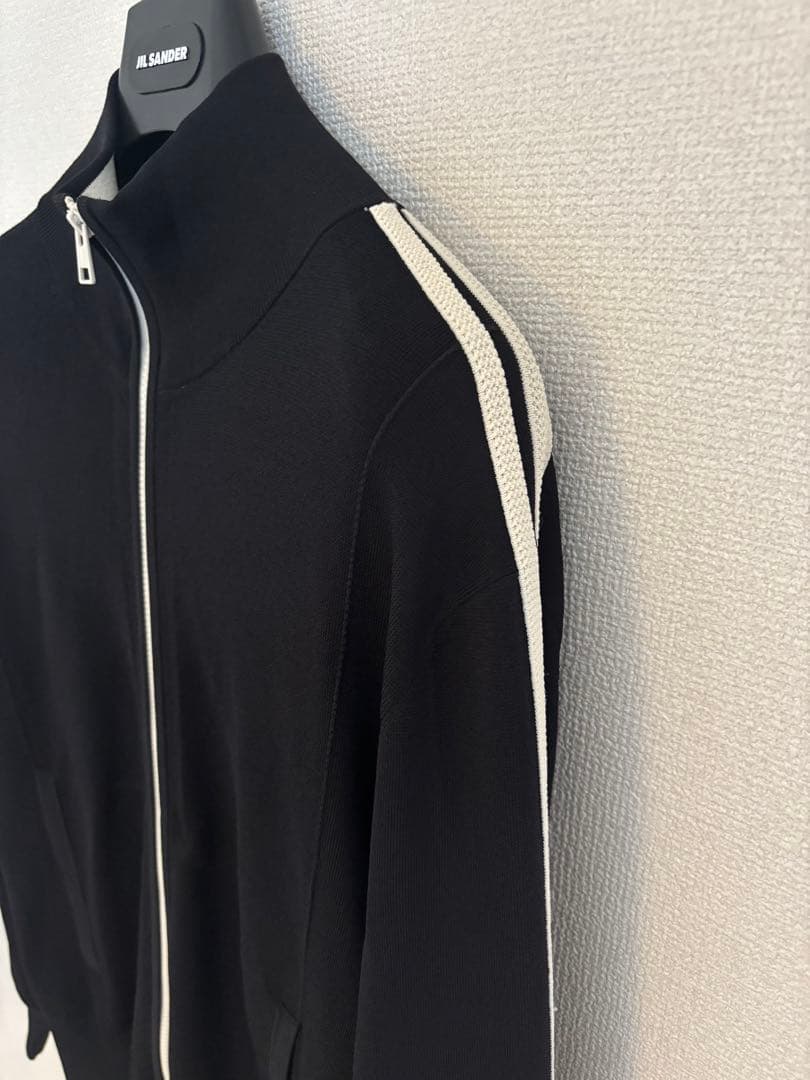 ウォーキング・ランニングウェア COS CONTRAST-STRIPE KNITTED TRACK JACKET