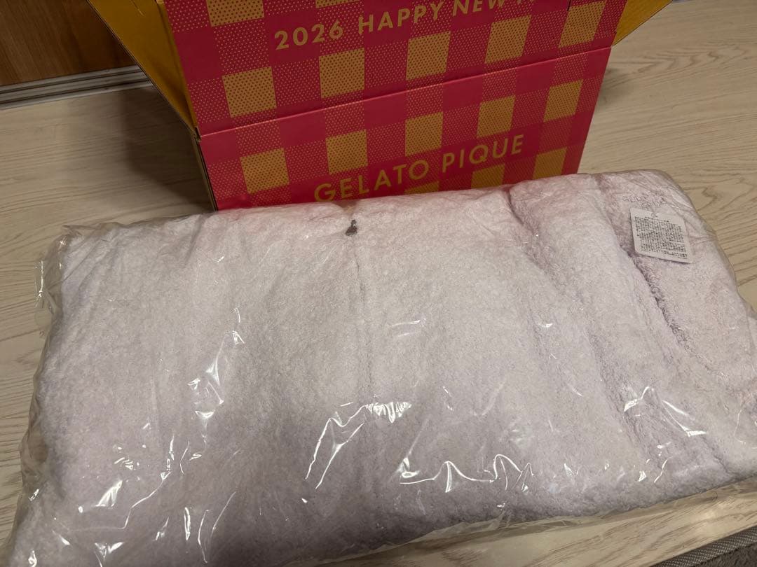 GELATO PIQUE 福袋　2026 上下、靴下セット