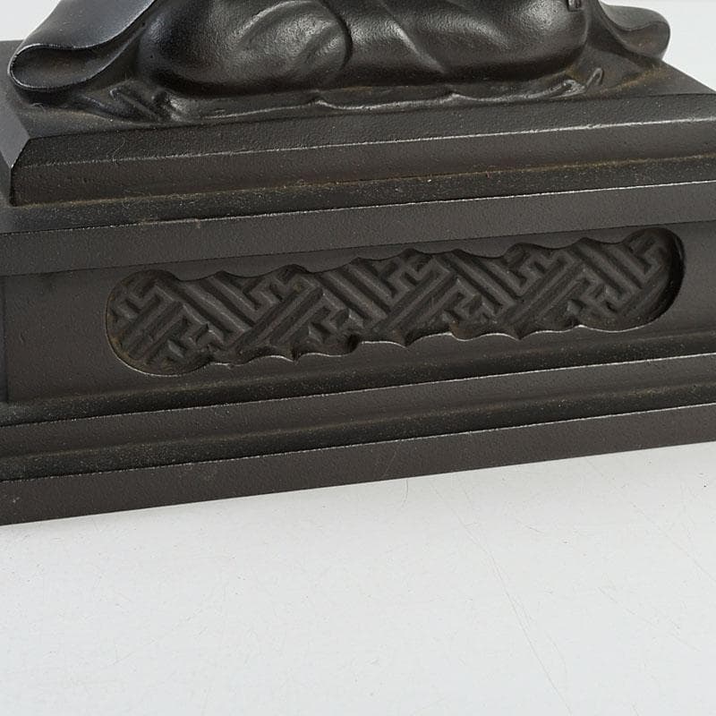 仏教美術　古銅　人物座像　仏像　置物　C　9510