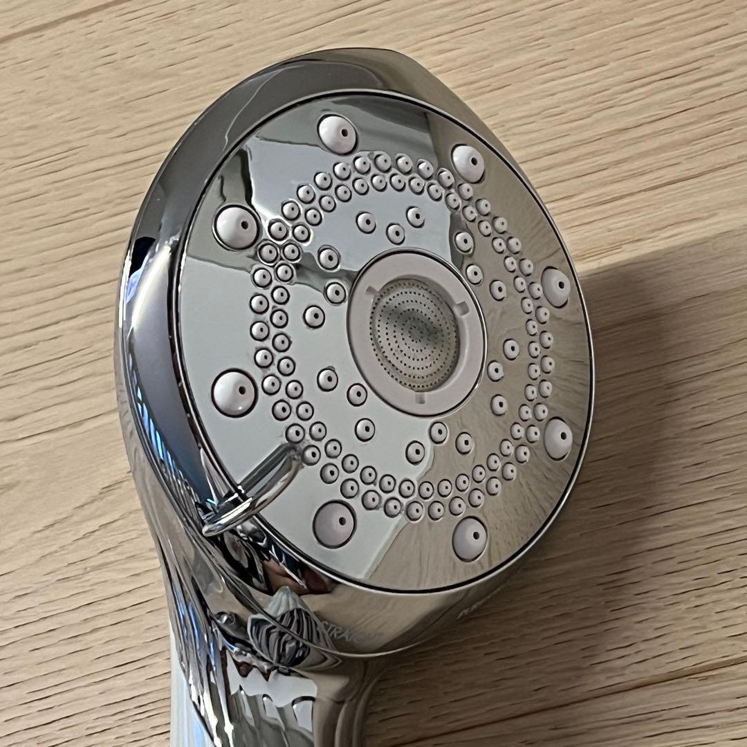 リファ　ファインバブル　ピュア　RS-AM シャワーヘッド ホワイト・シルバー