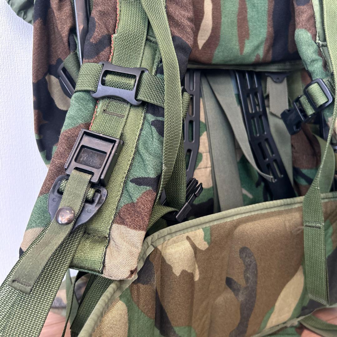 【お探しの方ぜひ】米軍放出品 バックパック MOLLE 2 メインパック5点