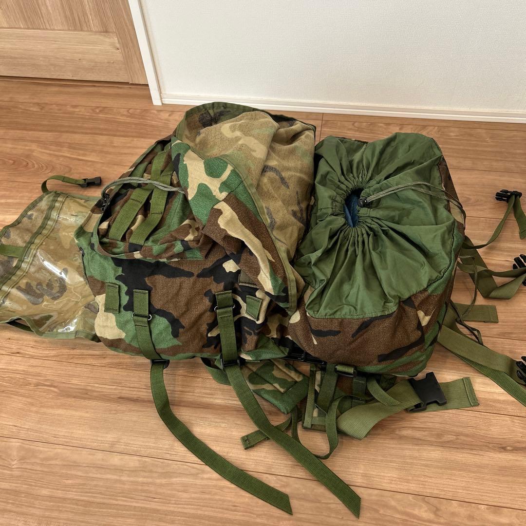 【お探しの方ぜひ】米軍放出品 バックパック MOLLE 2 メインパック5点