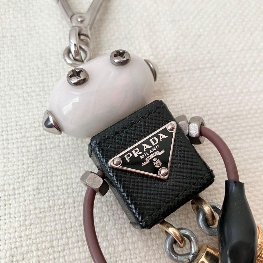 【中古】PRADA キーホルダー　ロボット