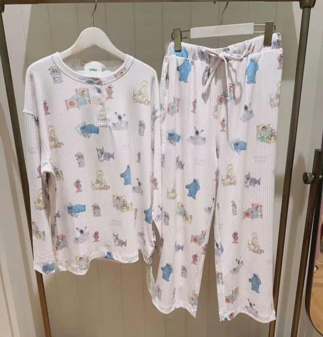 ピンクストライプ　ジェラピケ　セサミストリートプルオーバー＆ロングパンツセット