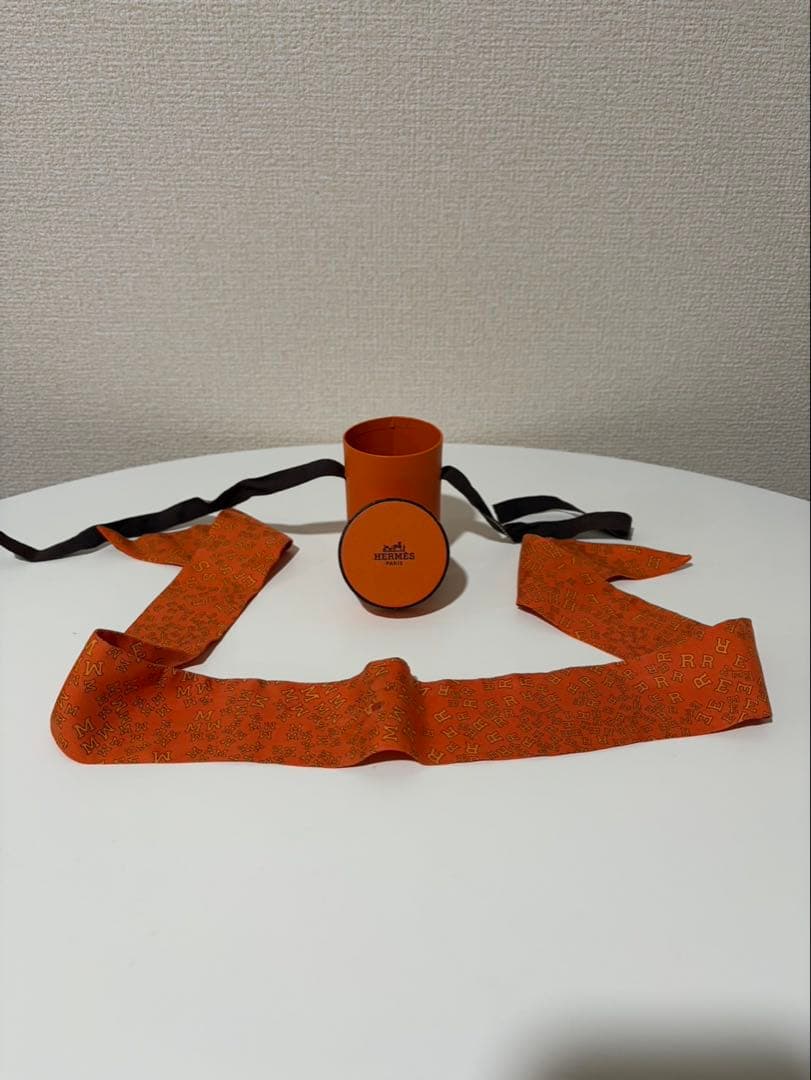HERMES オレンジ ツイリー　専用ケース付き