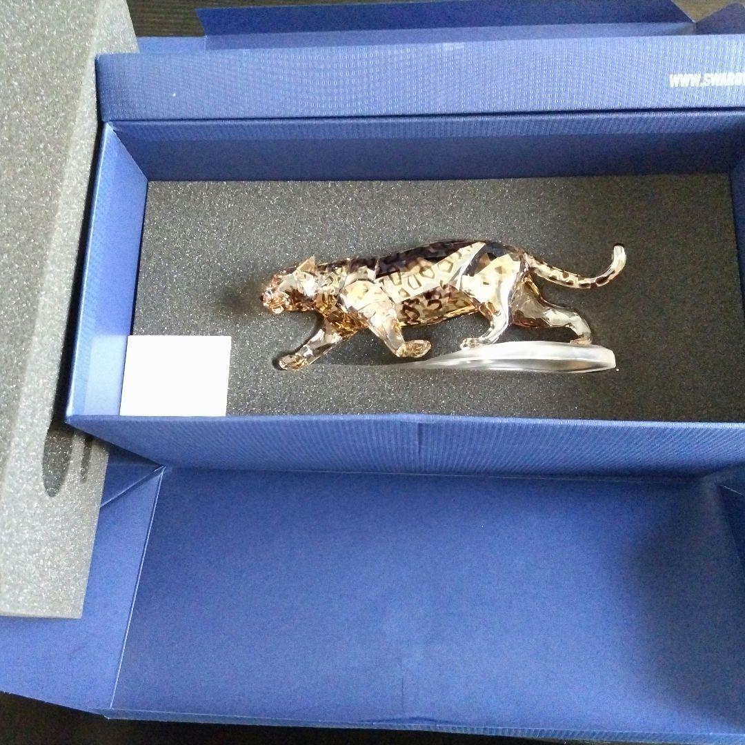 レア　スワロフスキー 『ジャガー　Golden Shine』置物