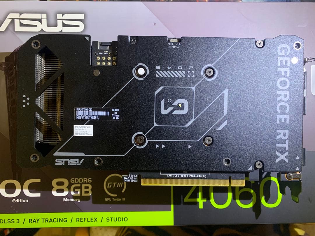 グラフィックボード・グラボ・ビデオカード ASUS GeForce RTX 4060 OC