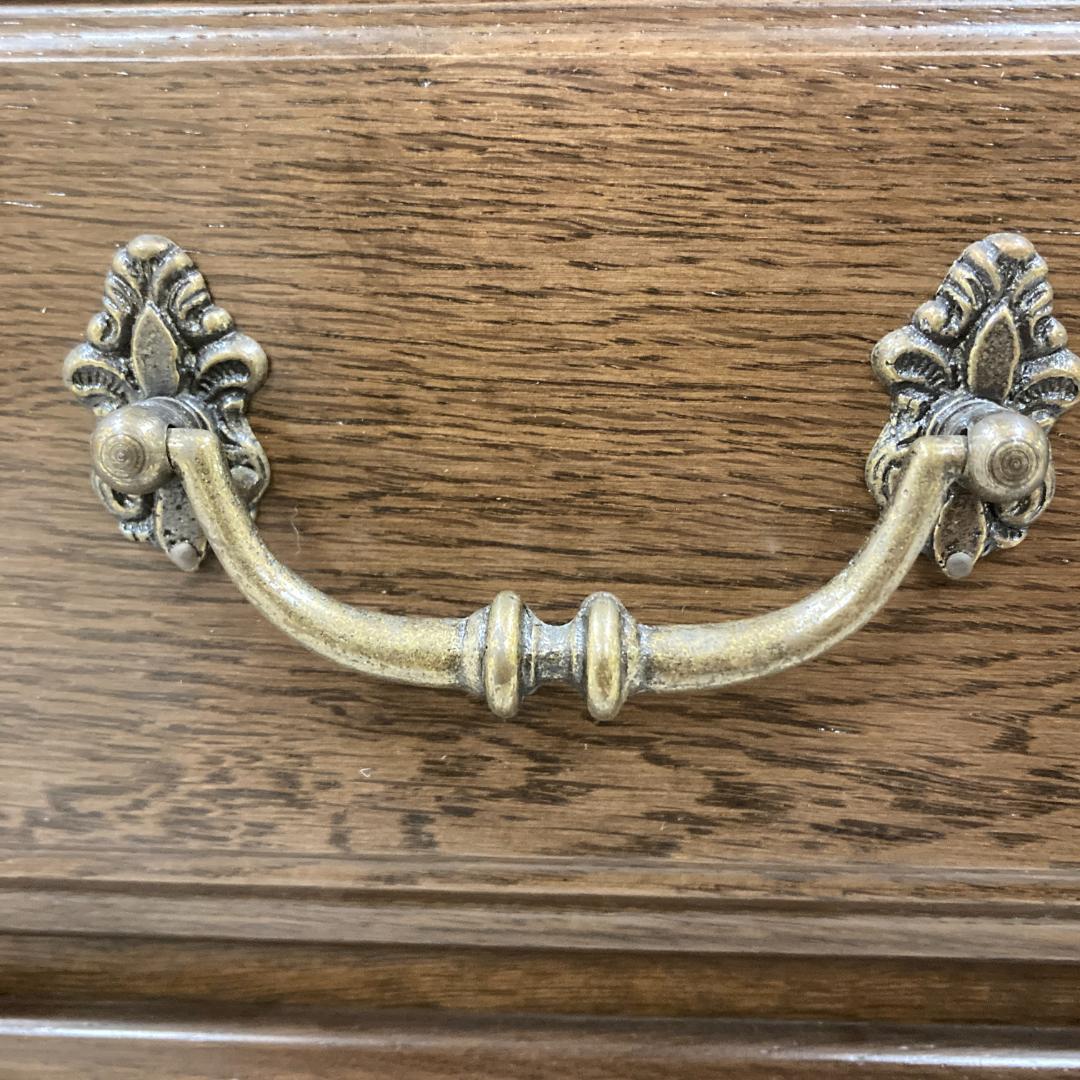 美品【カリモク】ドマーニ　クイーンズライフ　飾り棚　カップボード　書棚