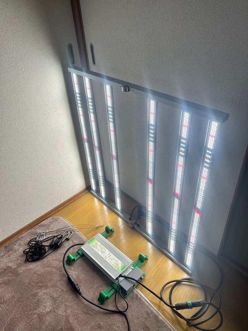 Mars Hydro FC 4800 LED フルスペクトルグロウライト