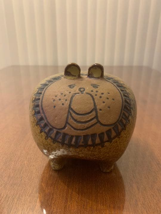 リサラーソン　ヴィンテージ　ブルドック