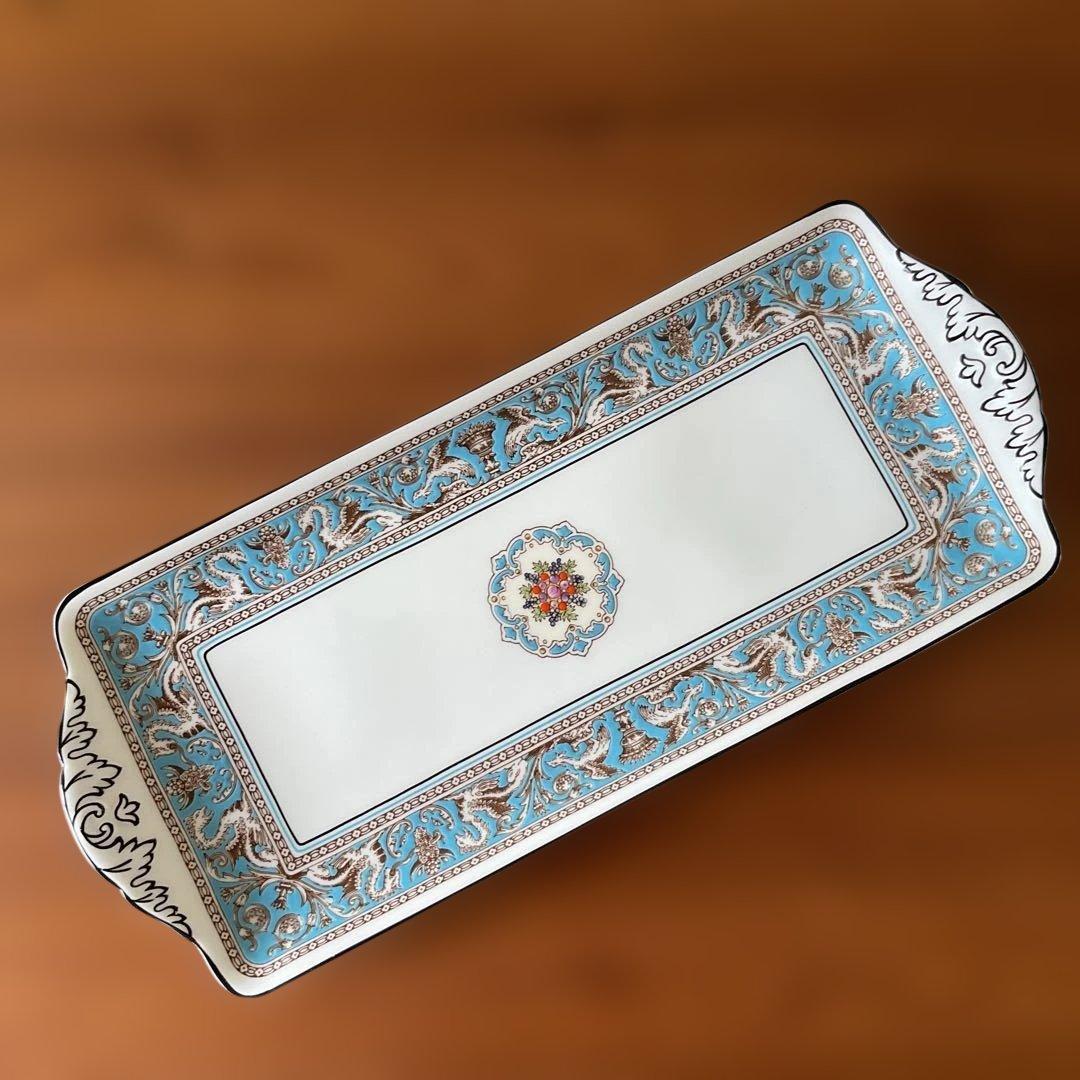 ウェッジウッド　フロレンティーン　ターコイズ　サンドウィッチ　プレート　スクエア