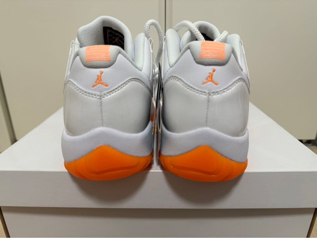 新品❗️ Nike Air Jordan 11 Low Bright Citrus