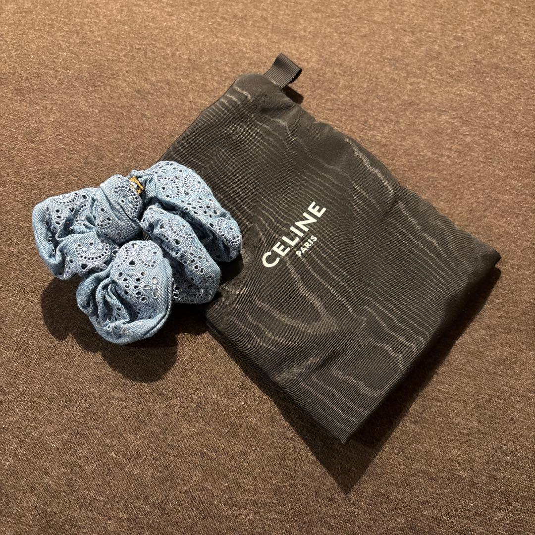 CELINE イングリッシュエンブロイダリーシュシュ