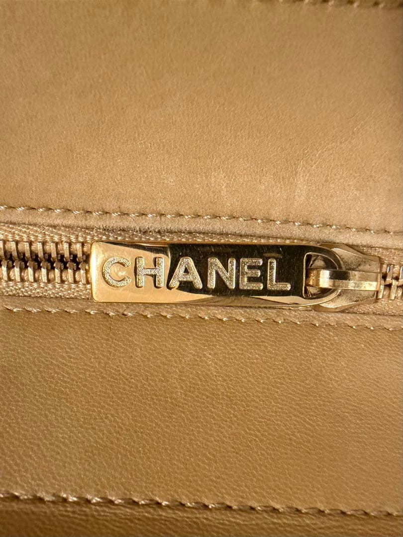 CHANEL ベージュ トートバッグ　チョコバー　カーフスキン