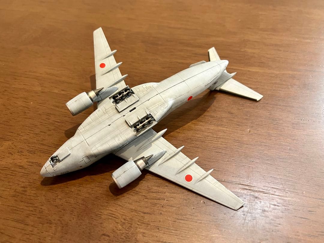 C-2輸送機とUS-2水平安定板セット