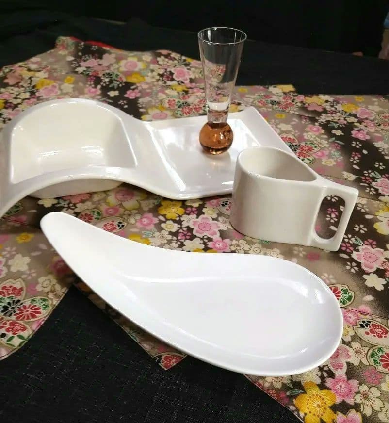 ♥豪華に高級ホテル演出⬛【オリジナルウエーブ長大皿演出セット】♥４種２組計８点