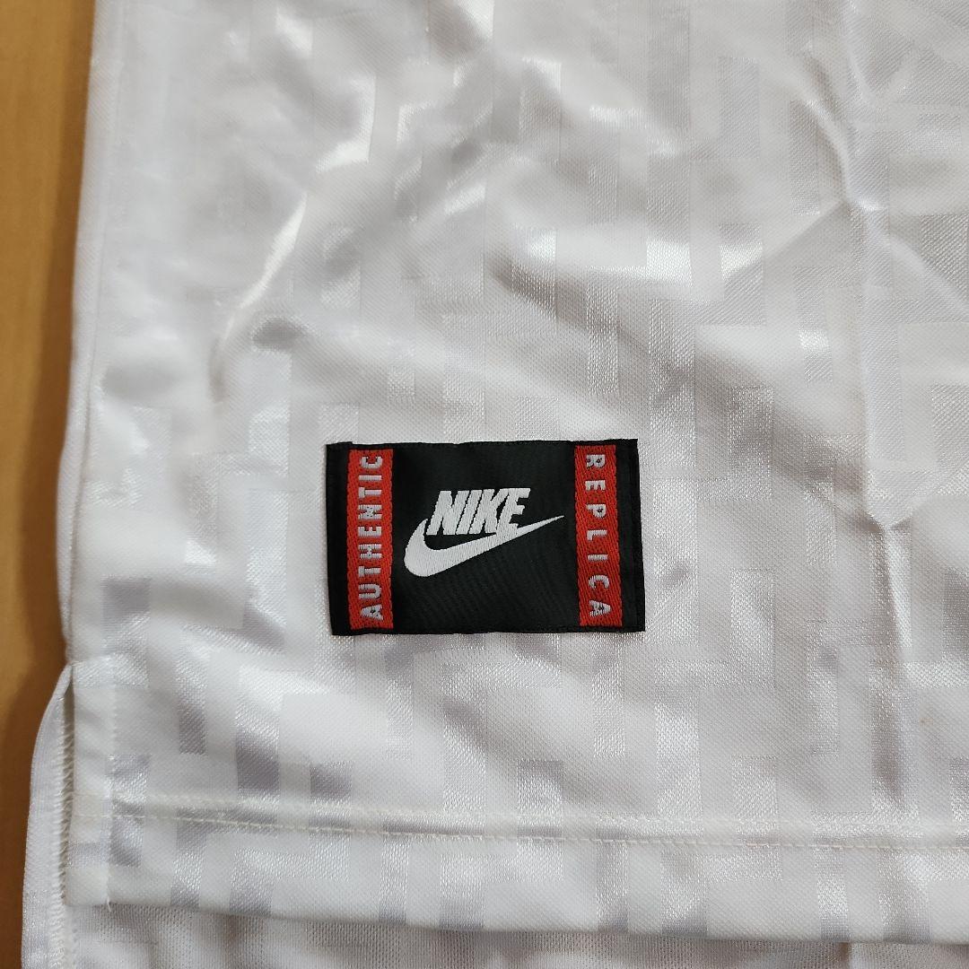 Nike イタリア代表 サッカーユニホーム 白