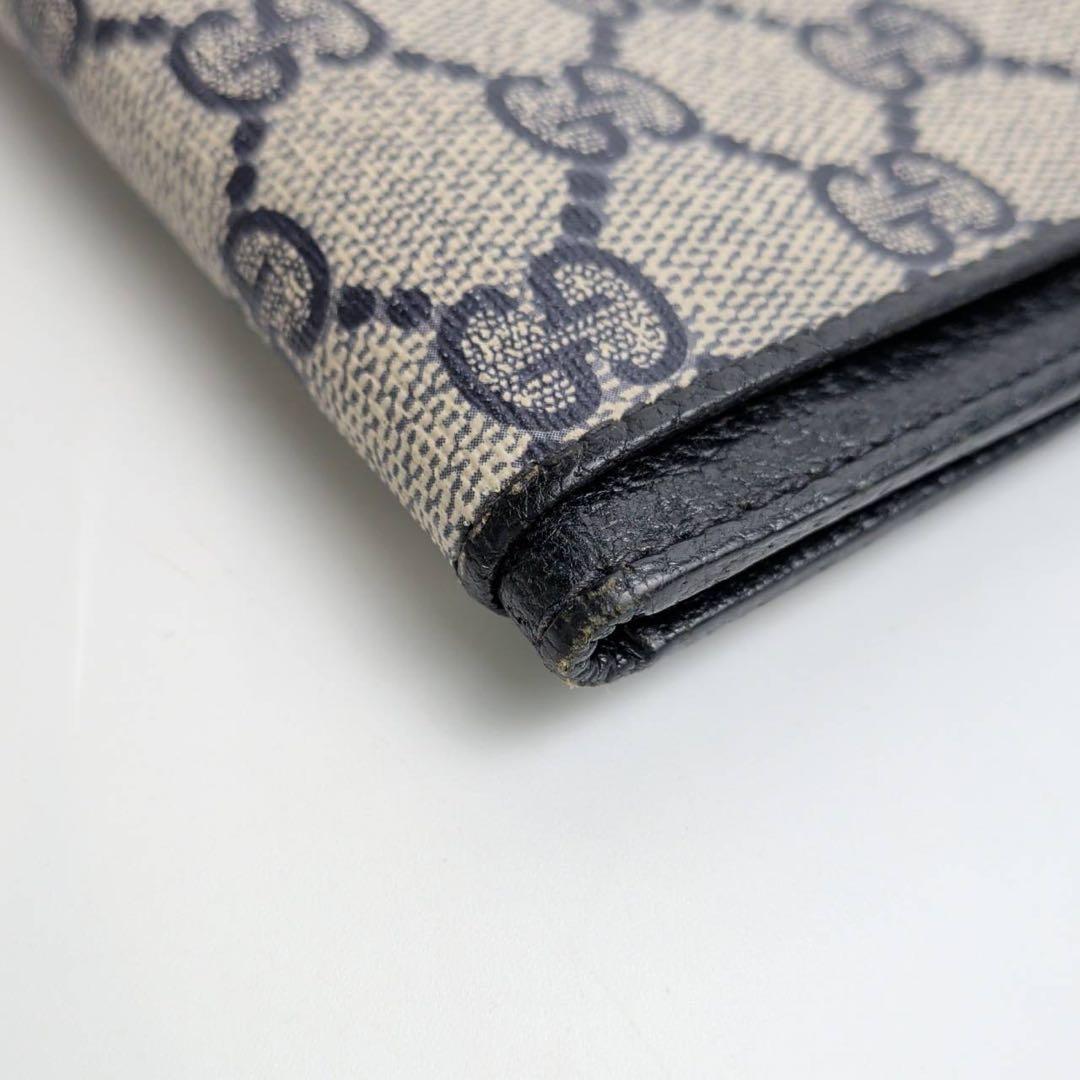 GUCCI グッチ　二つ折り財布　シグネチャー　PVC ブラック