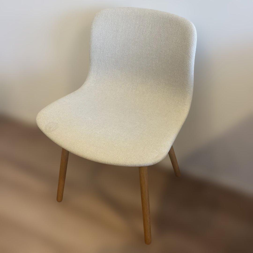 HAY ABOUT A CHAIR AAC 12 布張りライトグレー