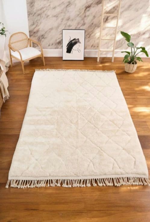 【人気】モロッコラグ ベニワレンラグ モロッコ製 ブジャドラグ アイボリー系