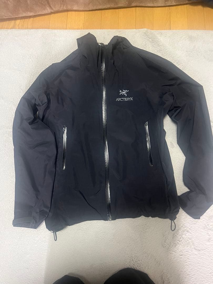 ARC'TERYX アークテリクス　beta sl ブラックs