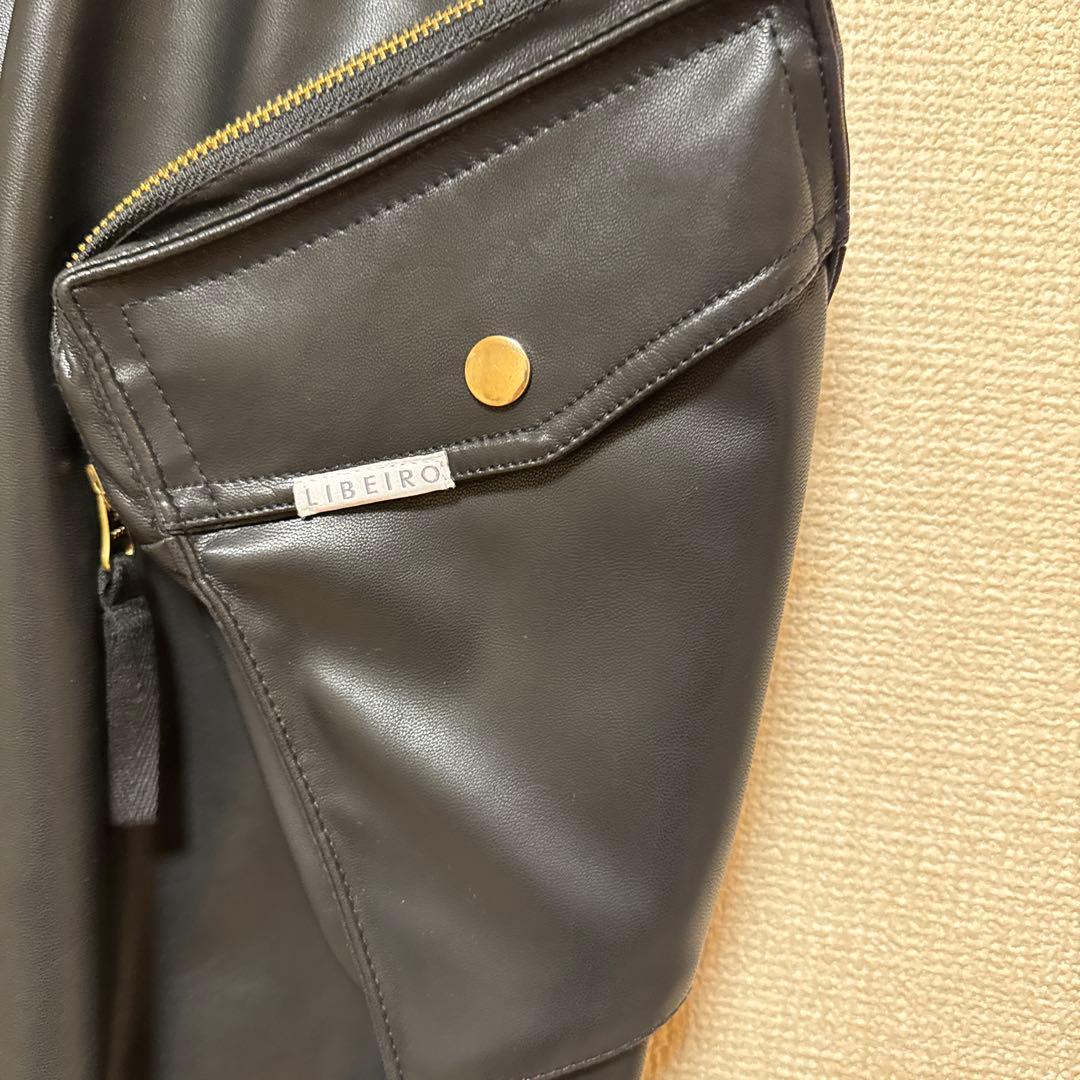 【新品未使用】LIBEIRO コーティングポケットパンツ