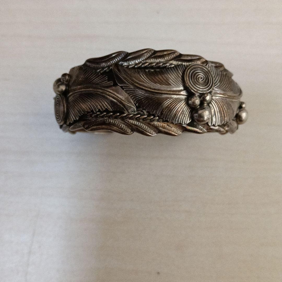 インディアンジュエリー　バングル　フェザー